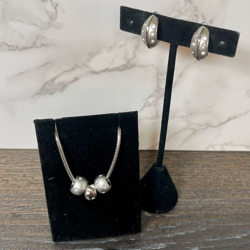 Brushed silver tone rhinestone necklace and earrings set